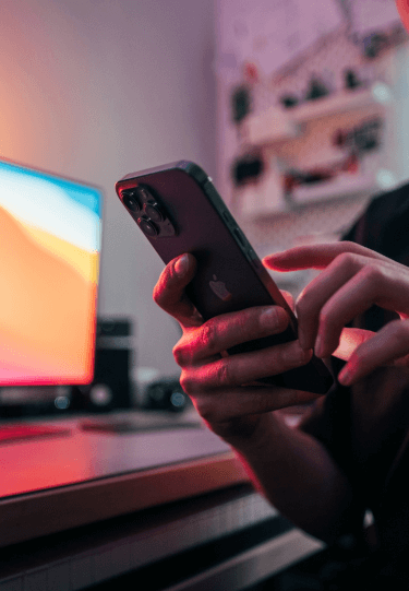 Conéctate con nosotros en cualquier momento