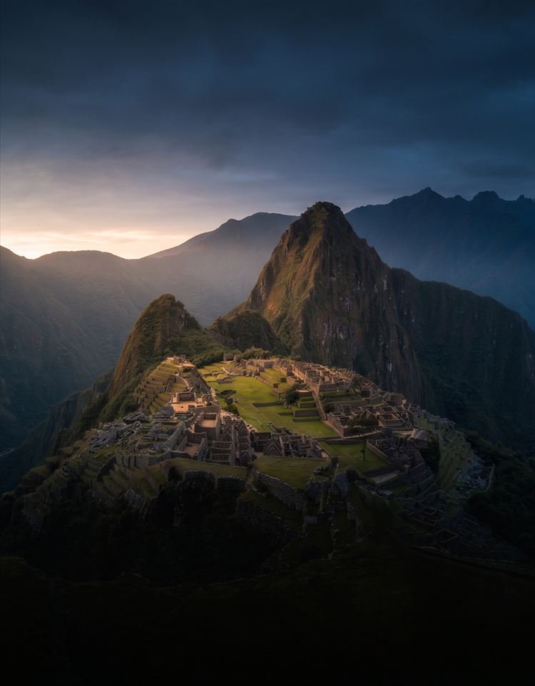 Conectamos tu mundo